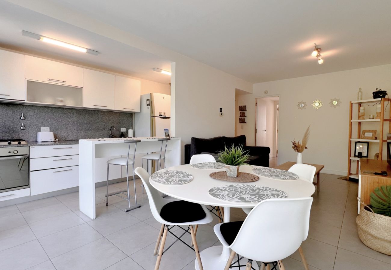 Apartamento en Mar Del Plata - Playa Grande - Depto 2 Amb - MARZ/DIC