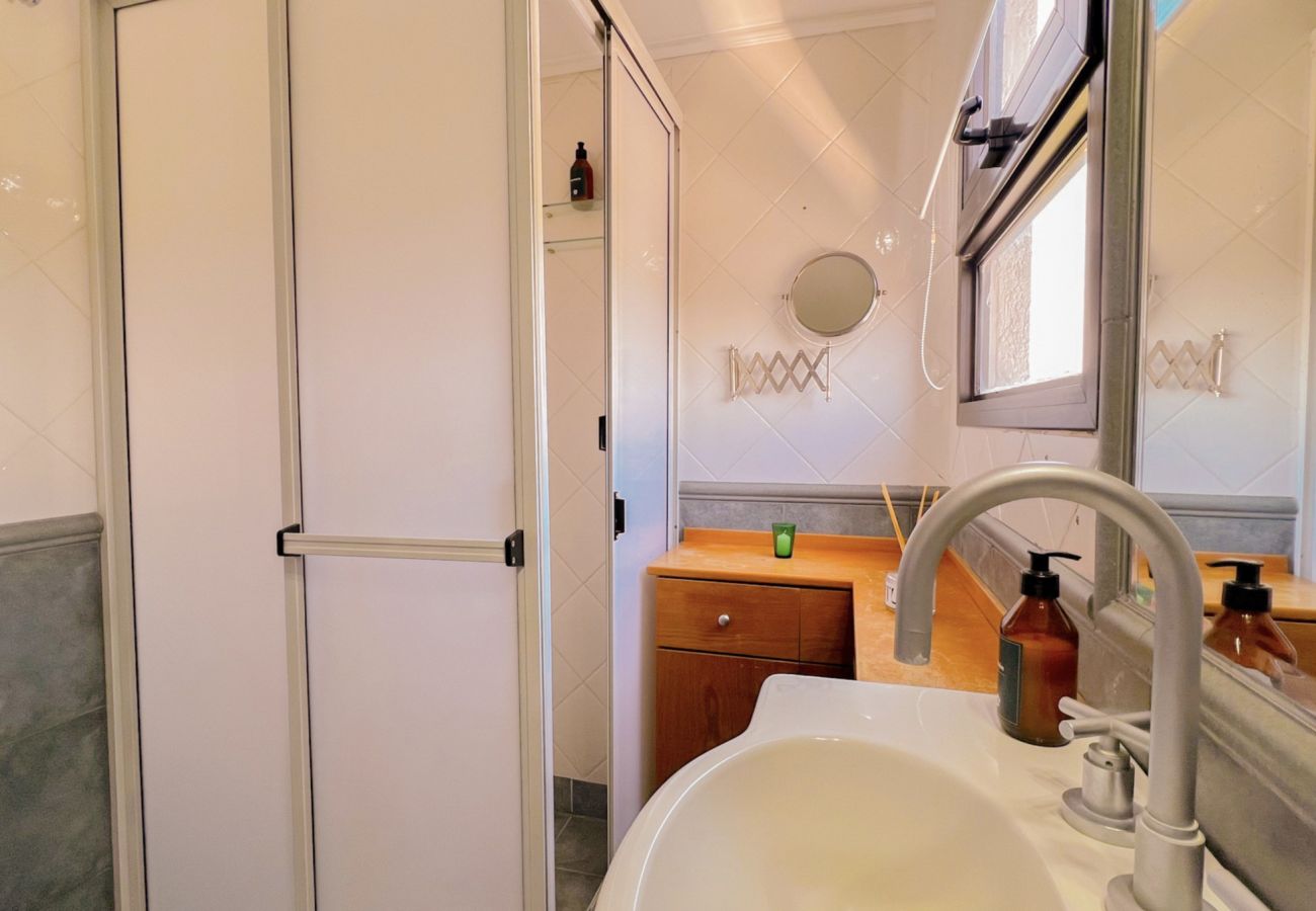 Apartamento en Mar Del Plata - Playa Grande - Depto 3 Amb - MARZ/DIC