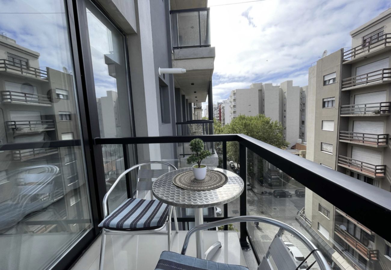 Apartamento en Mar Del Plata - Macrocentro - Depto Estudio  - MARZ/DIC