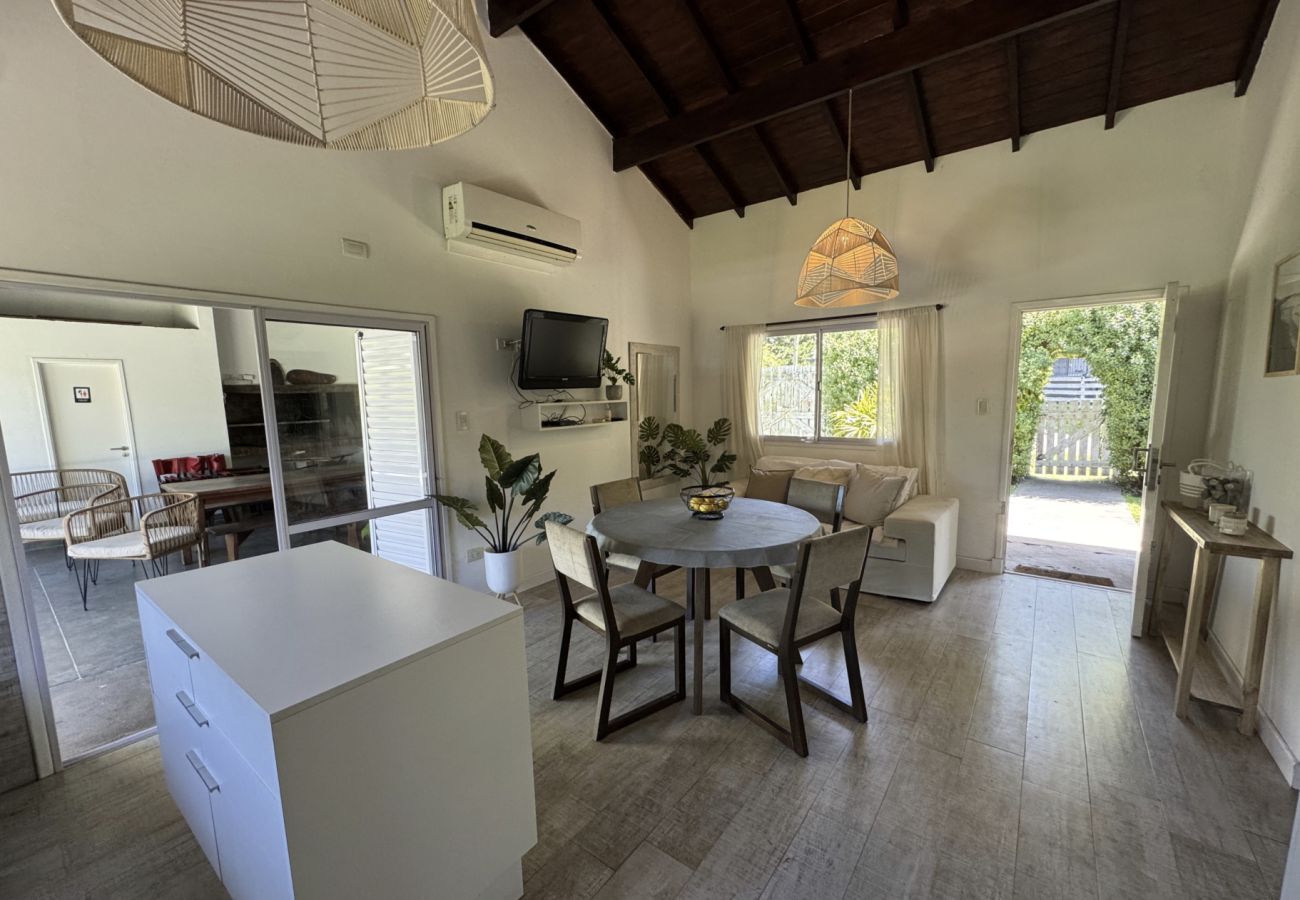 Casa en Mar Del Plata - Acantilados - Casa 3 amb - MARZ/DIC