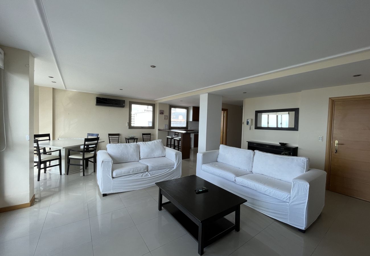 Apartamento en Mar Del Plata - Soñar mirando el mar | Depto Falucho  | Hola sur