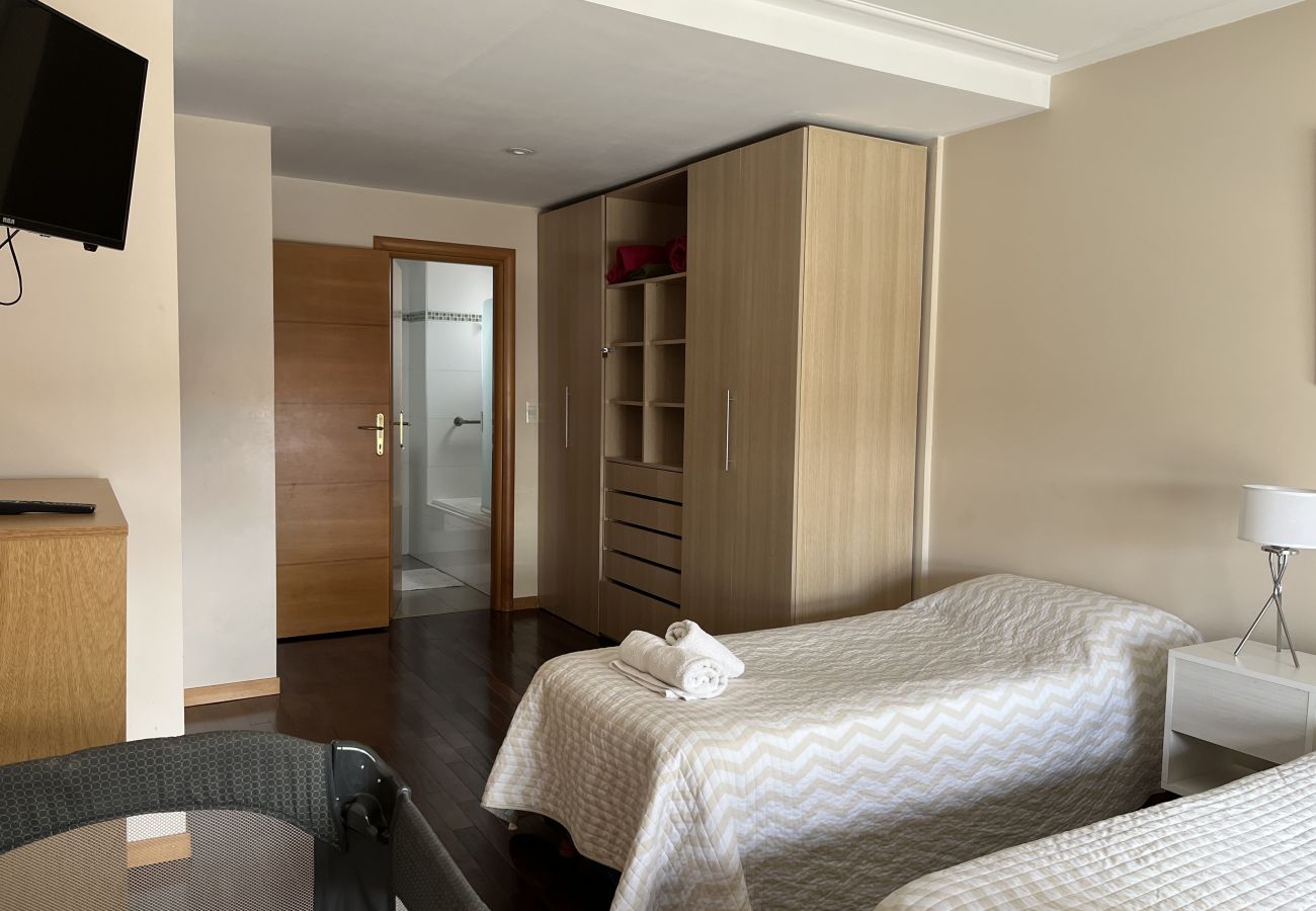 Apartamento en Mar Del Plata - Soñar mirando el mar | Depto Falucho  | Hola sur