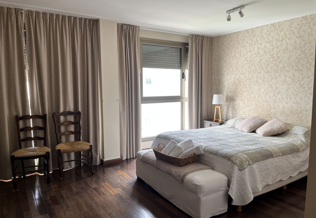 Apartamento en Mar Del Plata - Soñar mirando el mar | Depto Falucho  | Hola sur