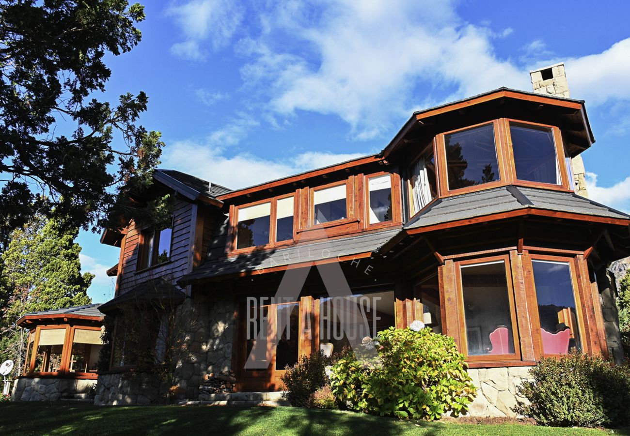 Casa en San Carlos de Bariloche - 08PAX ARE23 MER