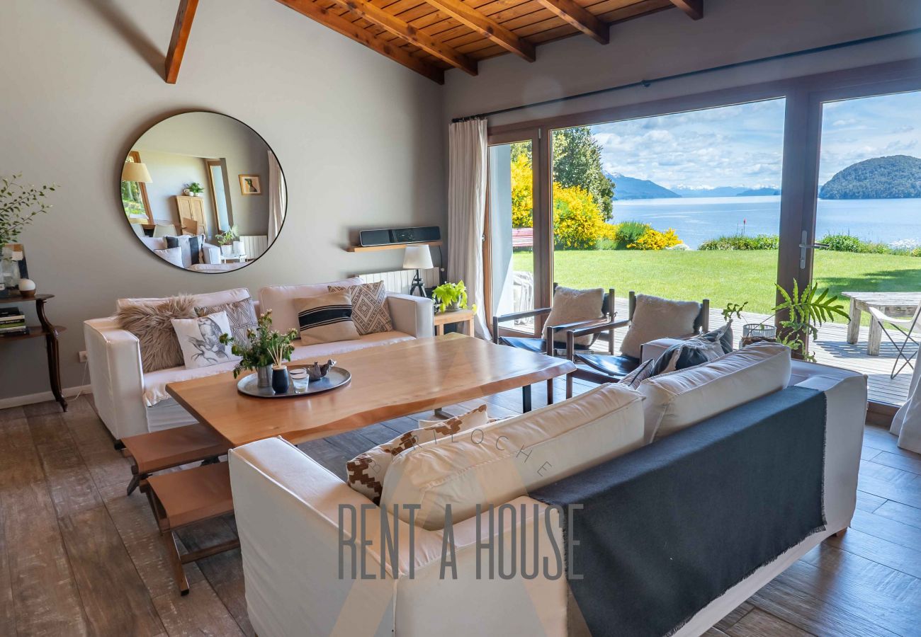 Casa en San Carlos de Bariloche - 08/10PAX PENI04C PADRO