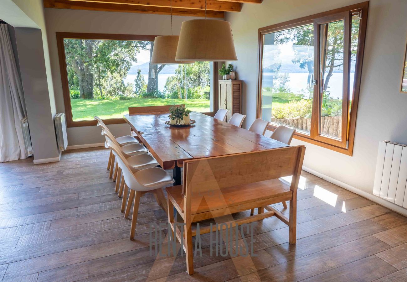 Casa en San Carlos de Bariloche - 08/10PAX PENI04C PADRO