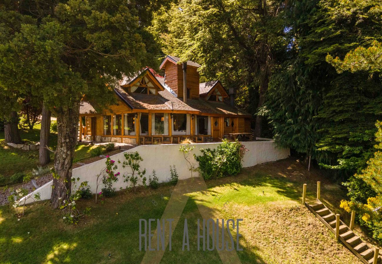 Casa en San Carlos de Bariloche - 07/8PAX PENI01C ELIAS