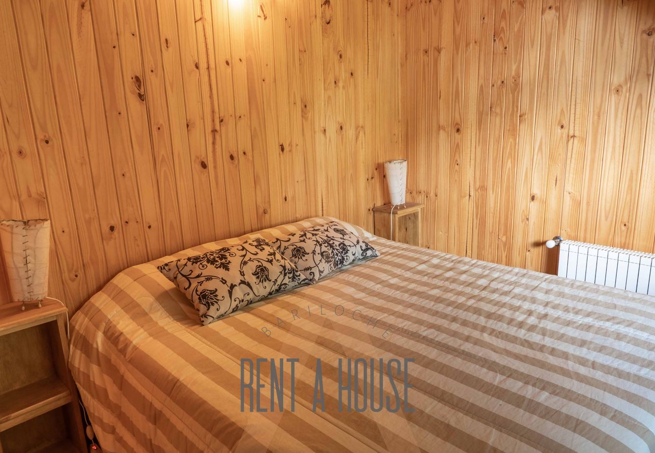 Casa en San Carlos de Bariloche - 07/8PAX PENI01C ELIAS