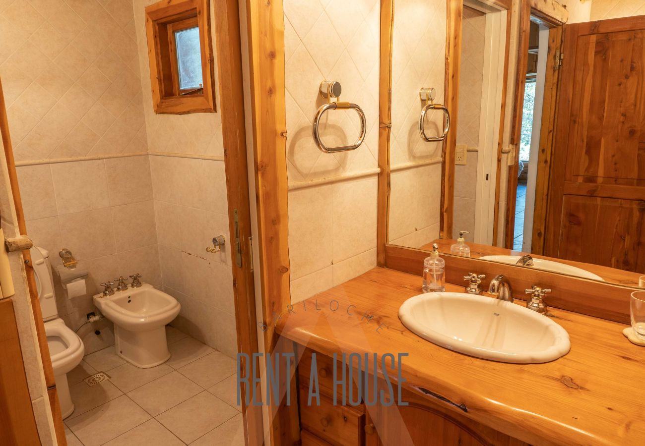 Casa en San Carlos de Bariloche - 07/8PAX PENI01C ELIAS