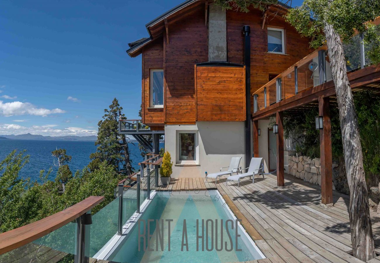 Casa en San Carlos de Bariloche - 08/9PAX HUAPI05C MILI