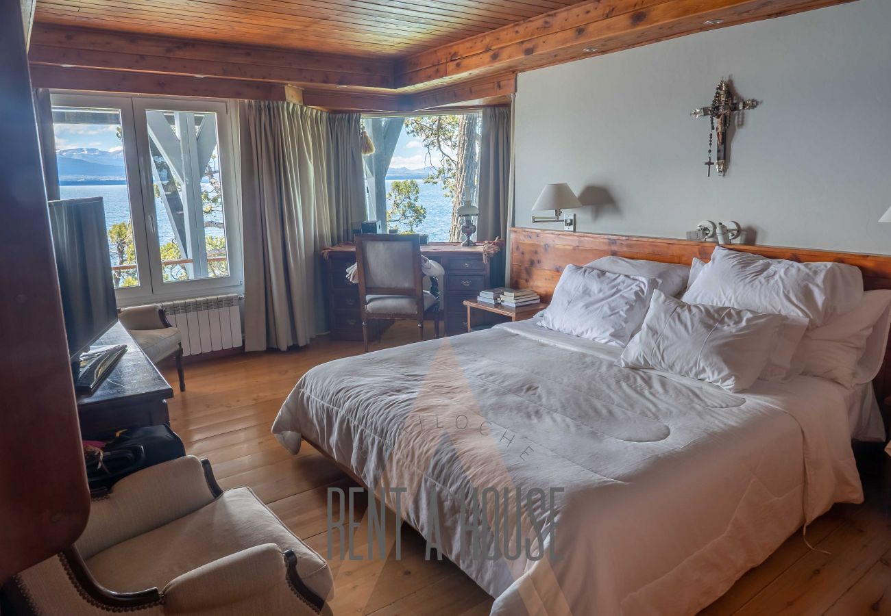 Casa en San Carlos de Bariloche - 08/9PAX HUAPI05C MILI