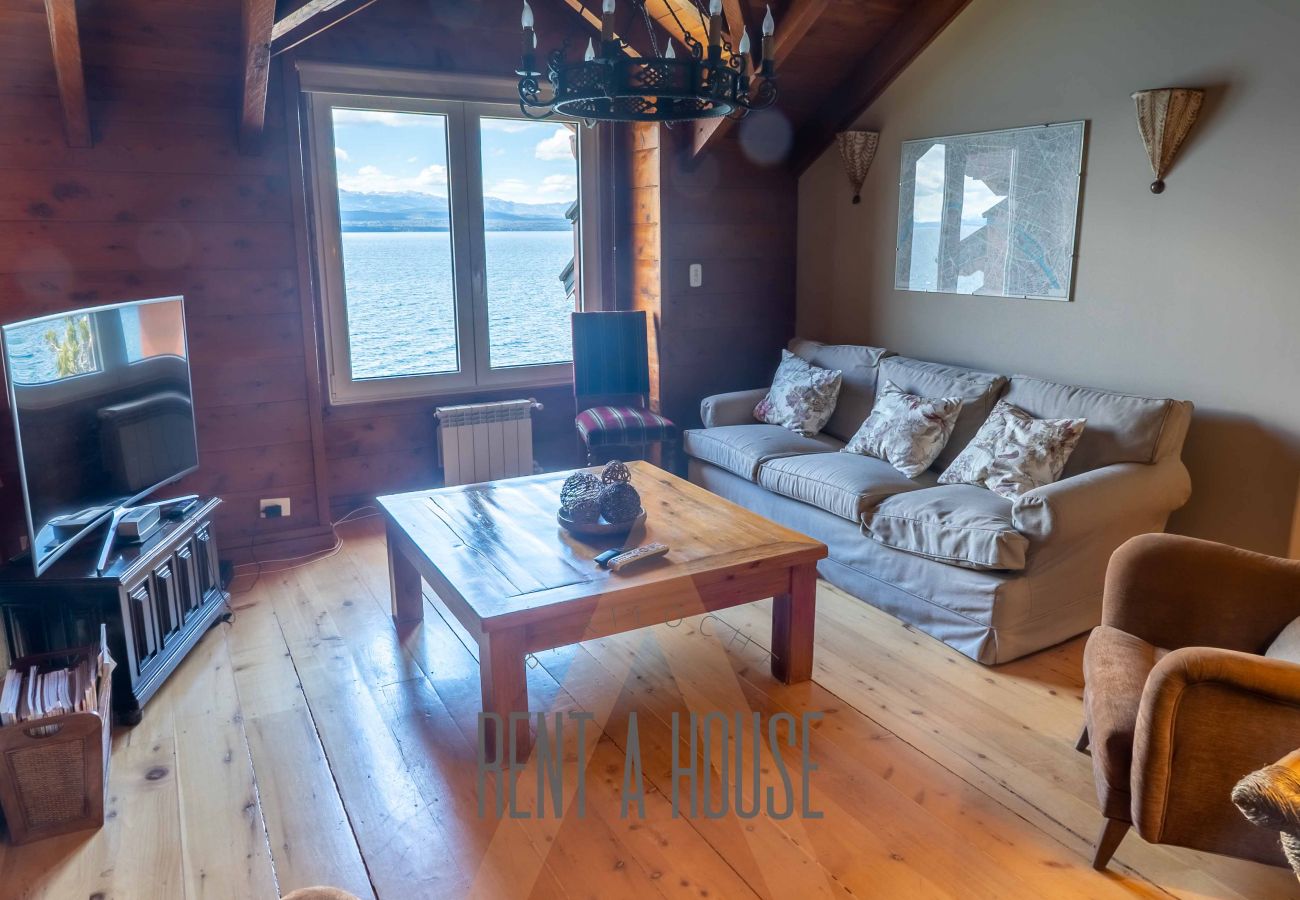 Casa en San Carlos de Bariloche - 08/9PAX HUAPI05C MILI