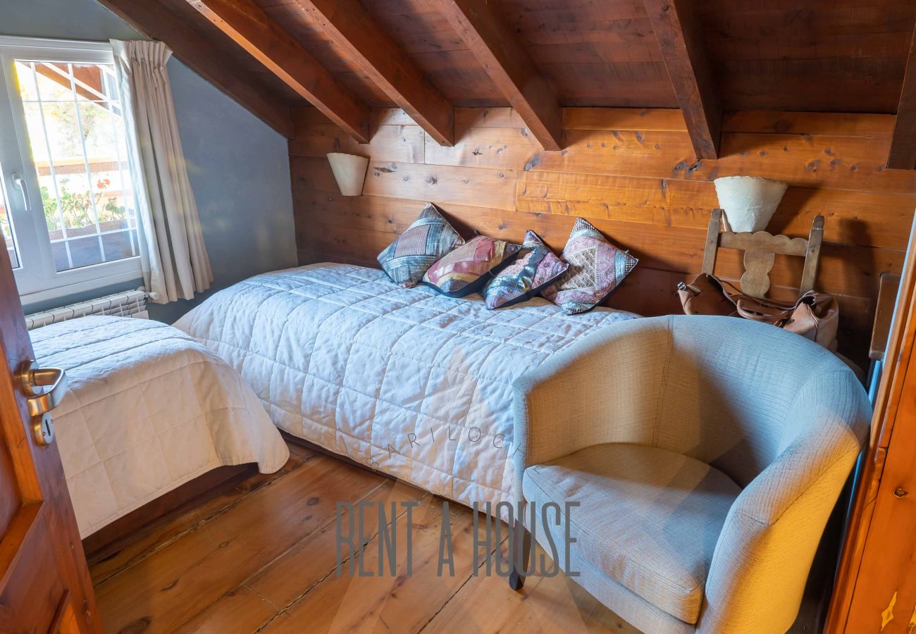 Casa en San Carlos de Bariloche - 08/9PAX HUAPI05C MILI