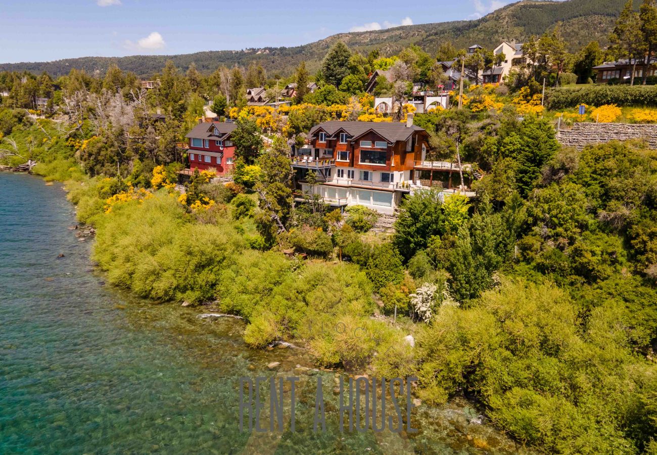 Casa en San Carlos de Bariloche - 08/9PAX HUAPI05C MILI