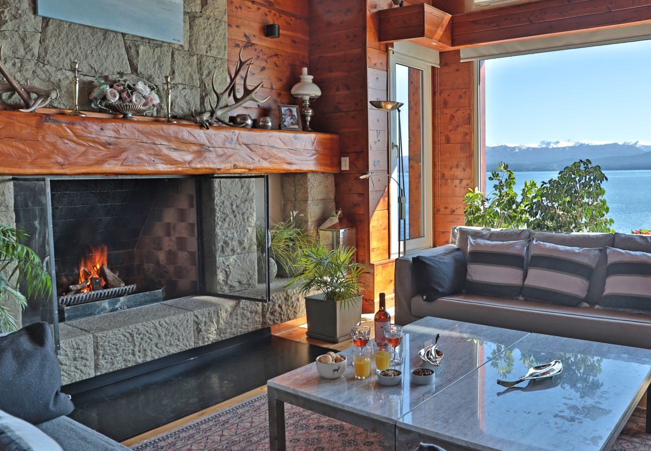 Casa en San Carlos de Bariloche - 08/9PAX HUAPI05C MILI