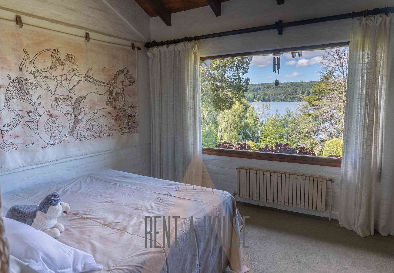Casa en San Carlos de Bariloche - 10PAX HUAPI14C FLERE