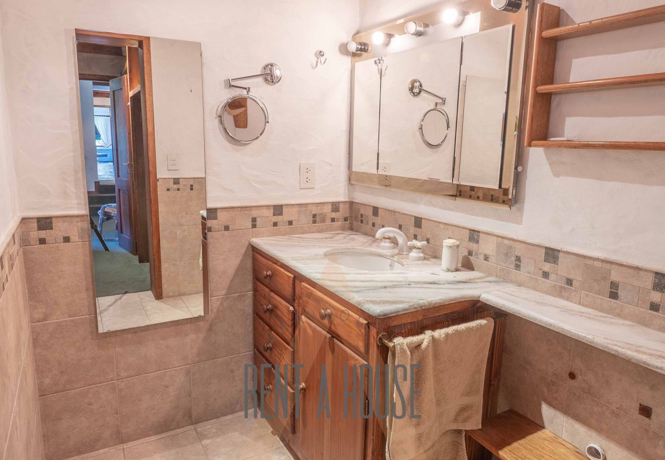 Casa en San Carlos de Bariloche - 10PAX HUAPI14C FLERE