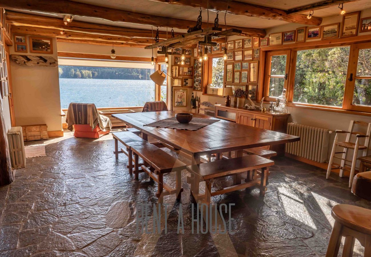 Casa en San Carlos de Bariloche - 11PAX HUAPI17C ESCG