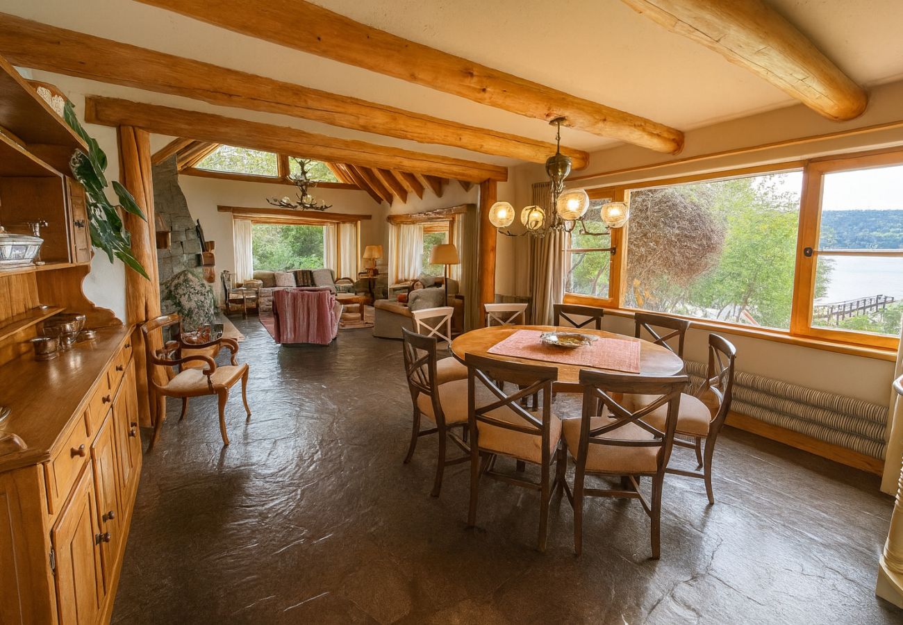 Casa en San Carlos de Bariloche - 11PAX HUAPI17C ESCG