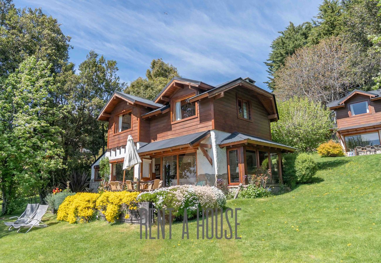 Cabaña en San Carlos de Bariloche - 06PAX HUAPI18C  ESLGO