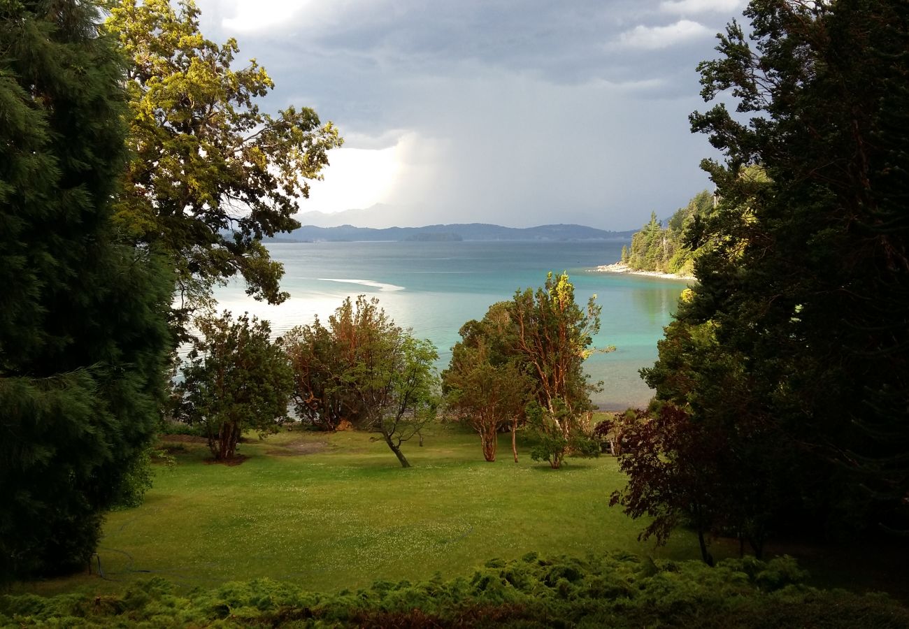 Casa en San Carlos de Bariloche - 10PAX TAC04C MAYA