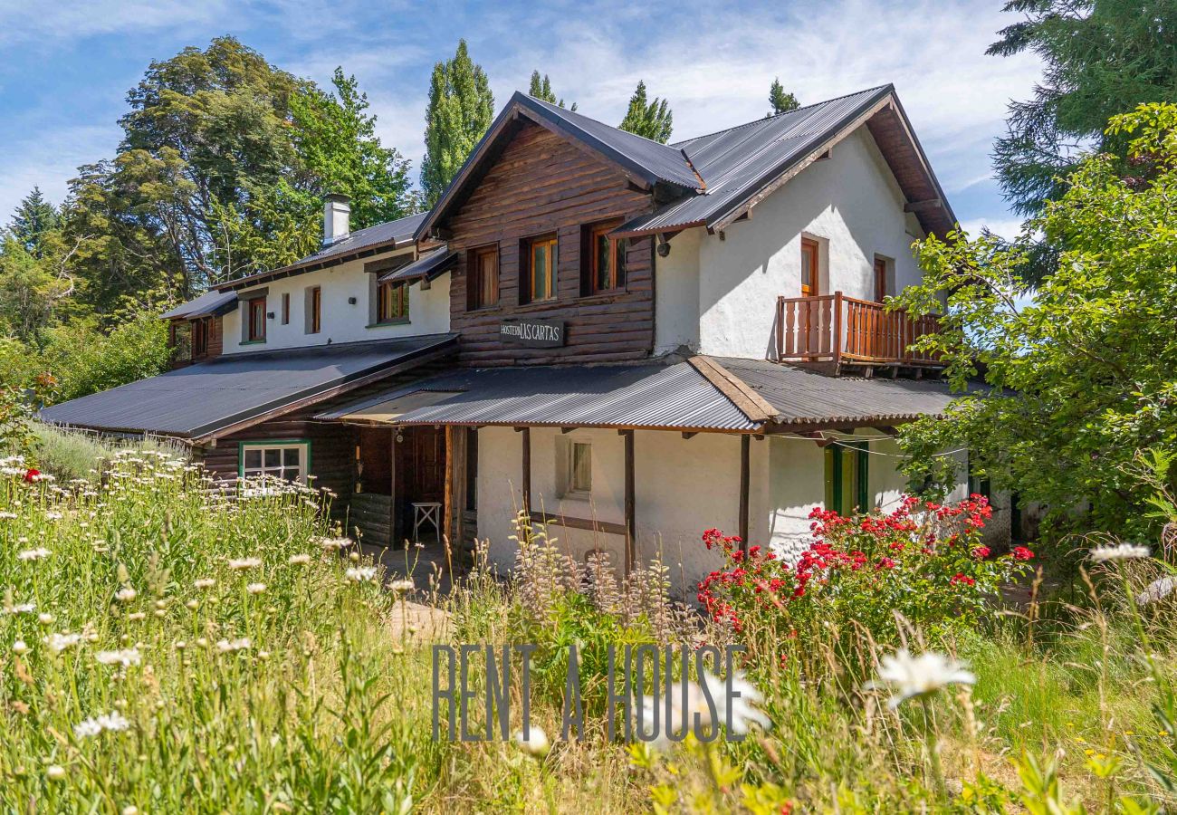 Casa en San Carlos de Bariloche - 20/22PAX HUAPI27 CASONA VICKY