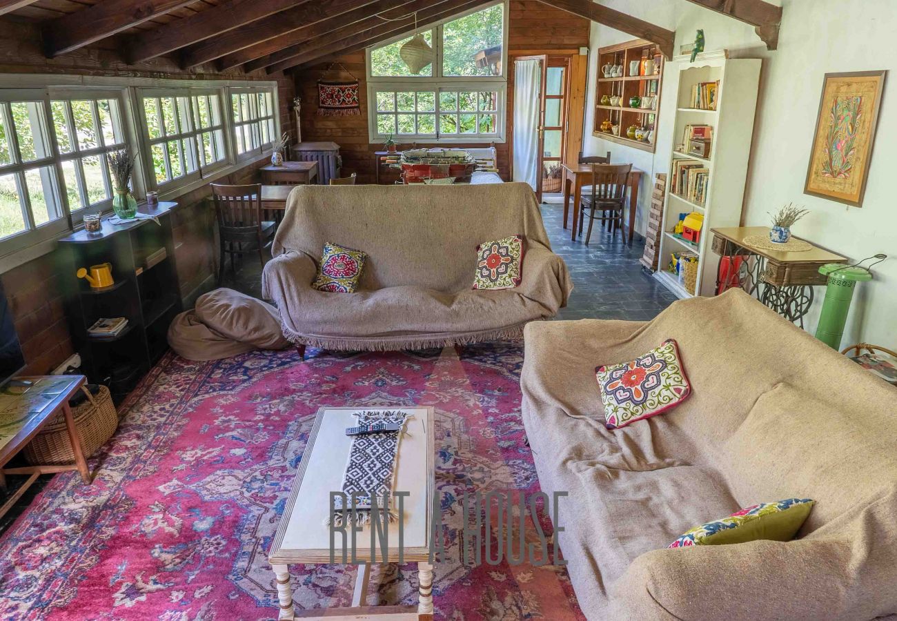 Casa en San Carlos de Bariloche - 20/22PAX HUAPI27 CASONA VICKY
