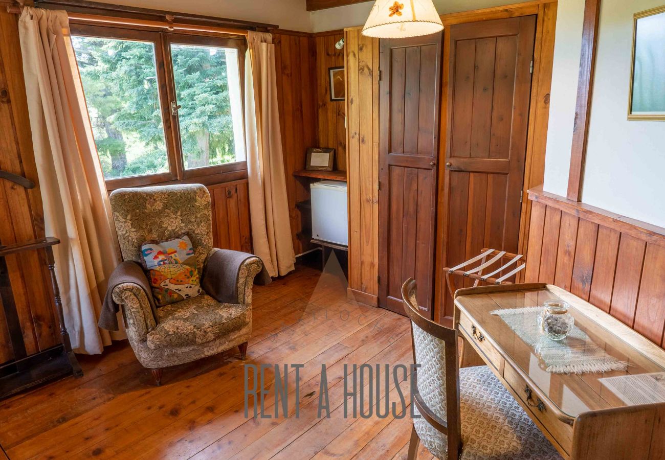Casa en San Carlos de Bariloche - 20/22PAX HUAPI27 CASONA VICKY