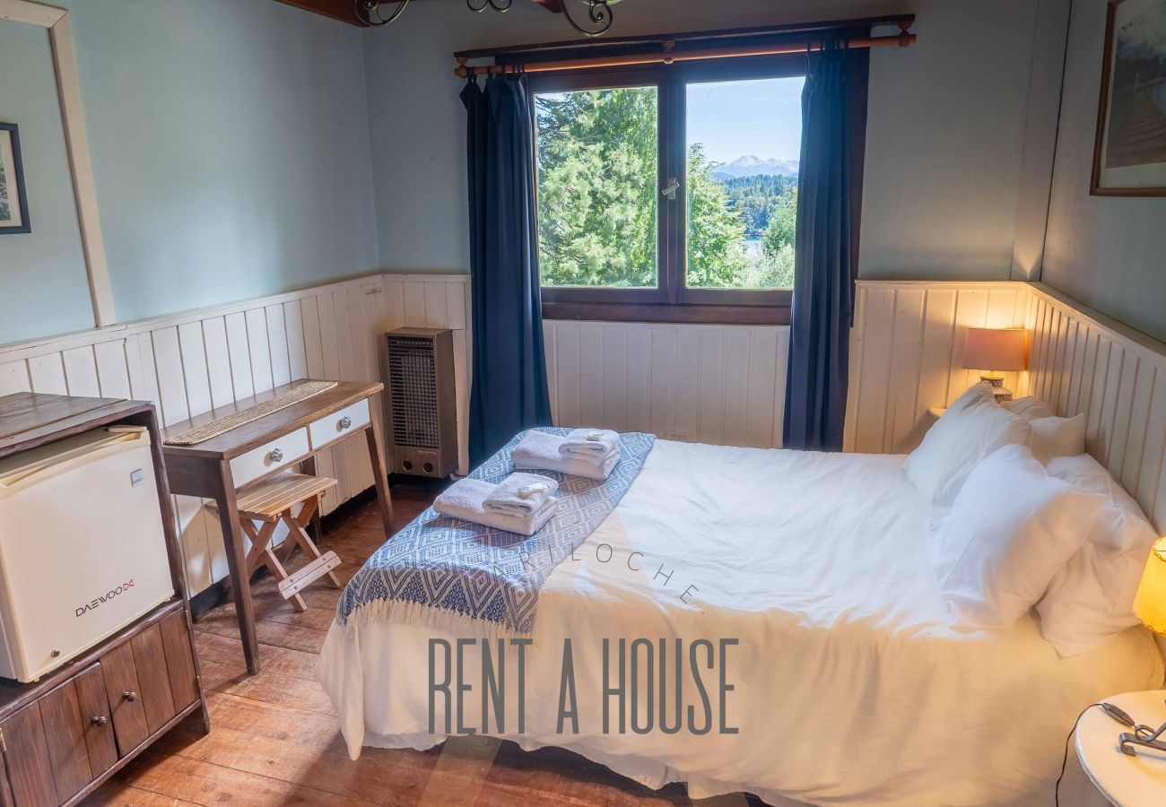 Casa en San Carlos de Bariloche - 20/22PAX HUAPI27 CASONA VICKY