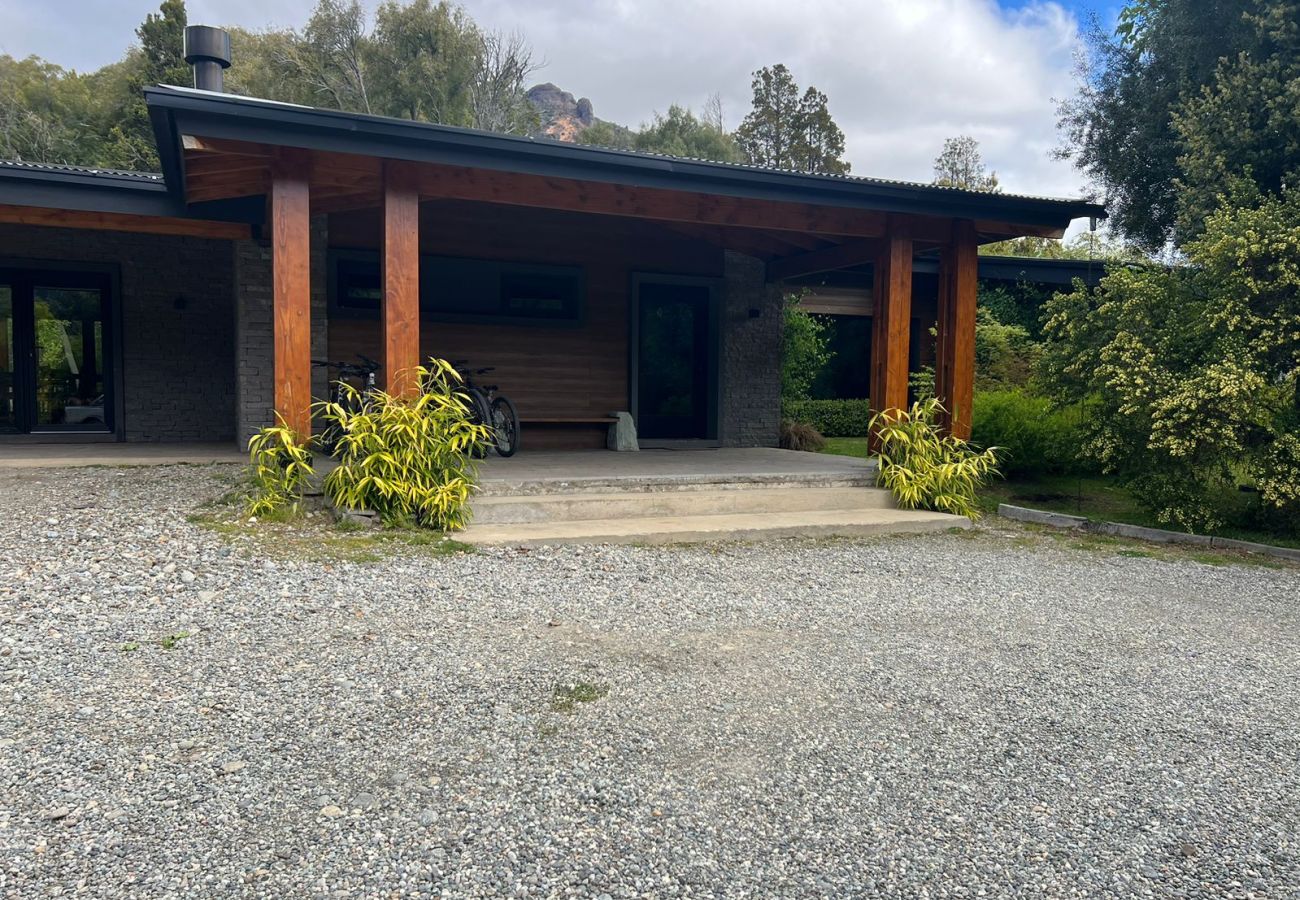 Casa en San Carlos de Bariloche - 06PAX ARE14 LO