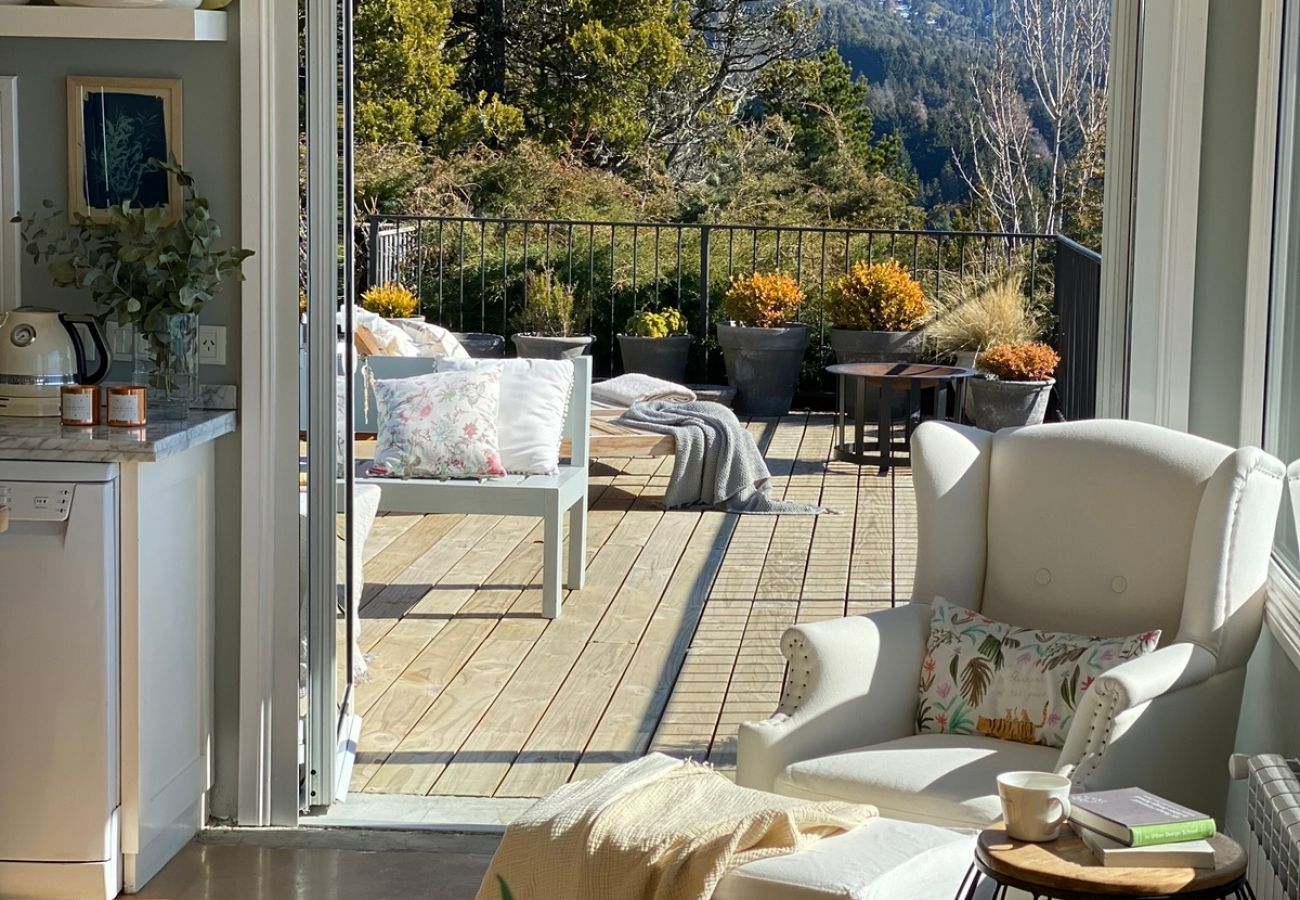 Casa en San Carlos de Bariloche - 10PAX VIEW10 FLOWER
