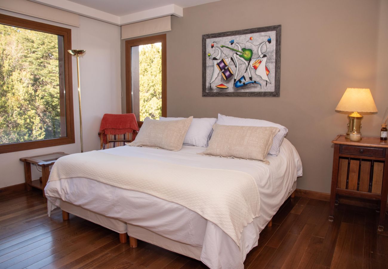Casa en San Carlos de Bariloche - 10PAX ARE18 ANDREA