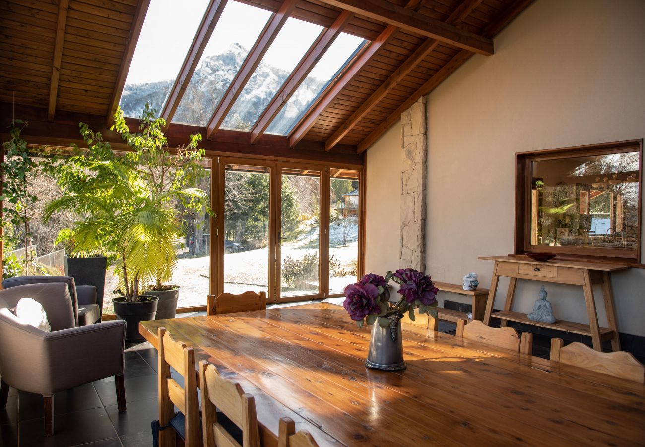 Casa en San Carlos de Bariloche - 10PAX ARE18 ANDREA