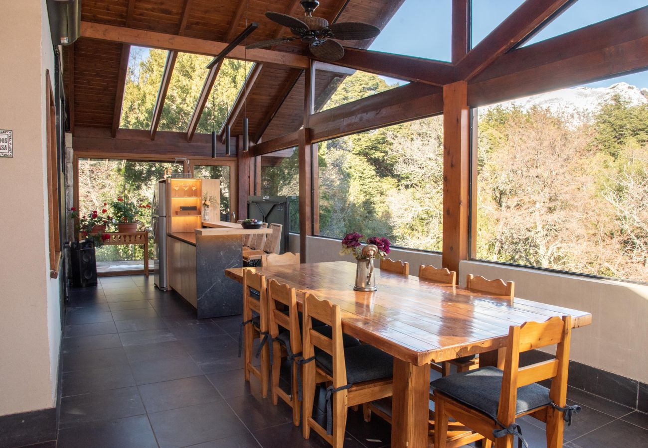 Casa en San Carlos de Bariloche - 10PAX ARE18 ANDREA