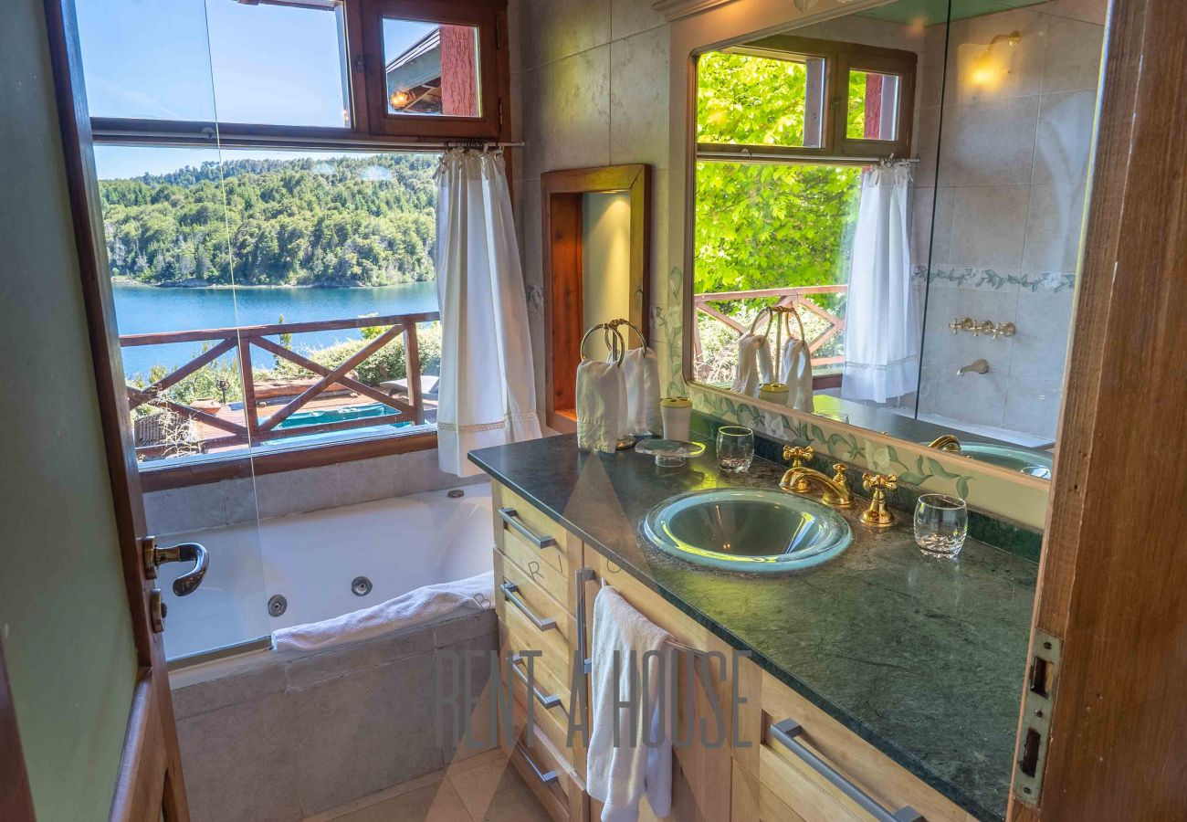 Casa en San Carlos de Bariloche - 11PAX MORE01C SUSANA