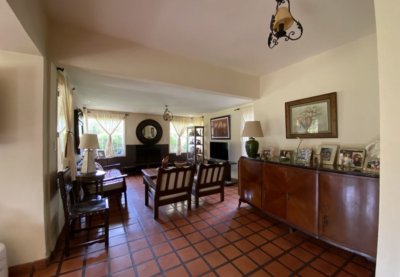 Casa en Mar Del Plata - Delicia de campo | Casa Dulce | Hola sur