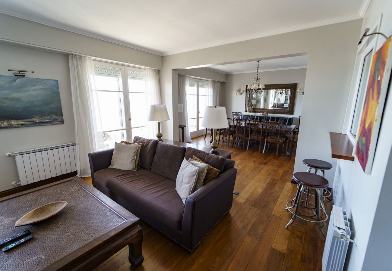 Apartamento en Mar Del Plata - Estilo frente al mar | Depto Claudia | Hola sur