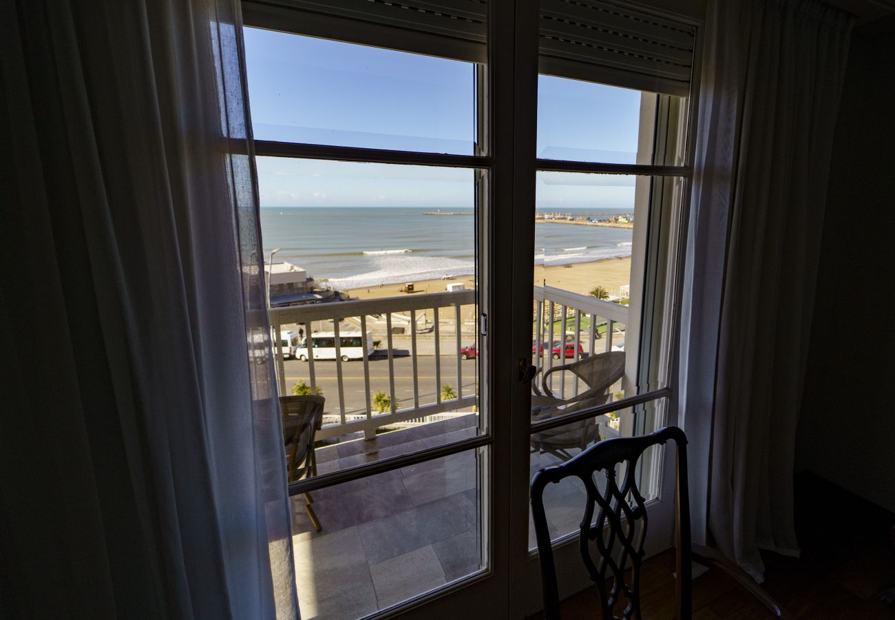 Apartamento en Mar Del Plata - Estilo frente al mar | Depto Claudia | Hola sur