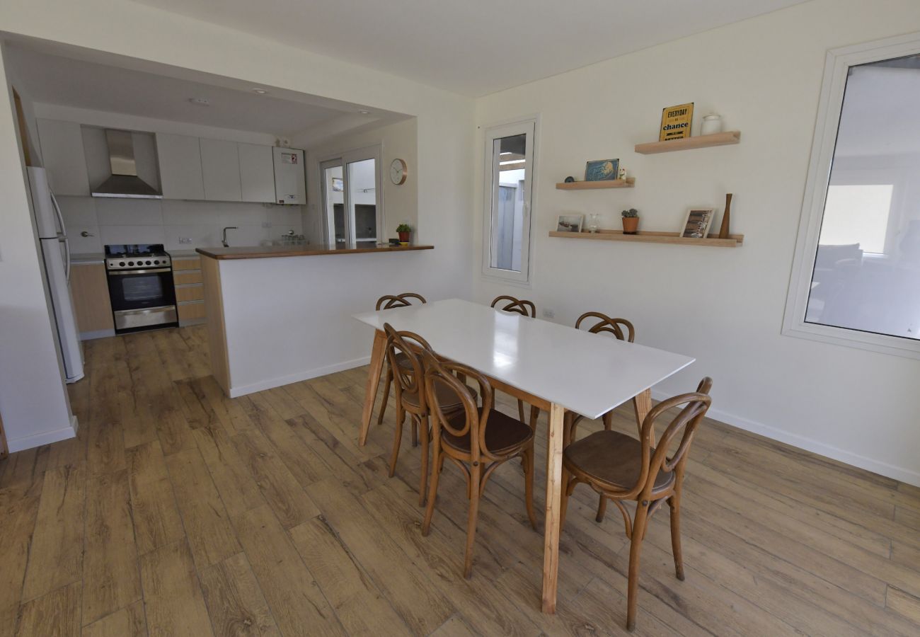 Casa en Mar Del Plata - Del mar | Casa Pato | Hola sur