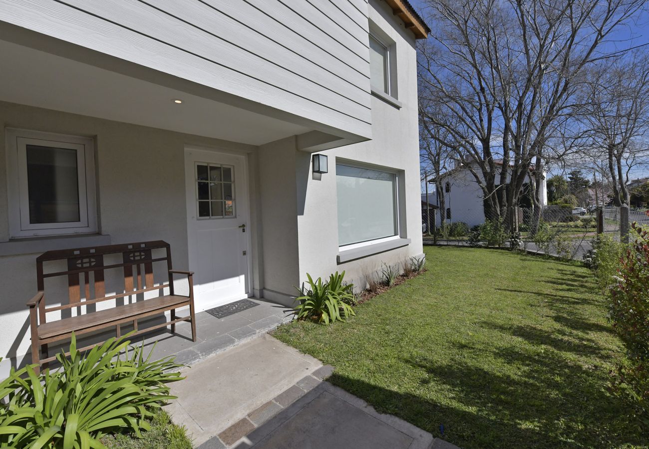 Casa en Mar Del Plata - Del mar | Casa Pato | Hola sur
