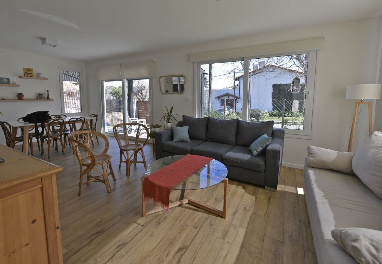 Casa en Mar Del Plata - Del mar | Casa Pato | Hola sur