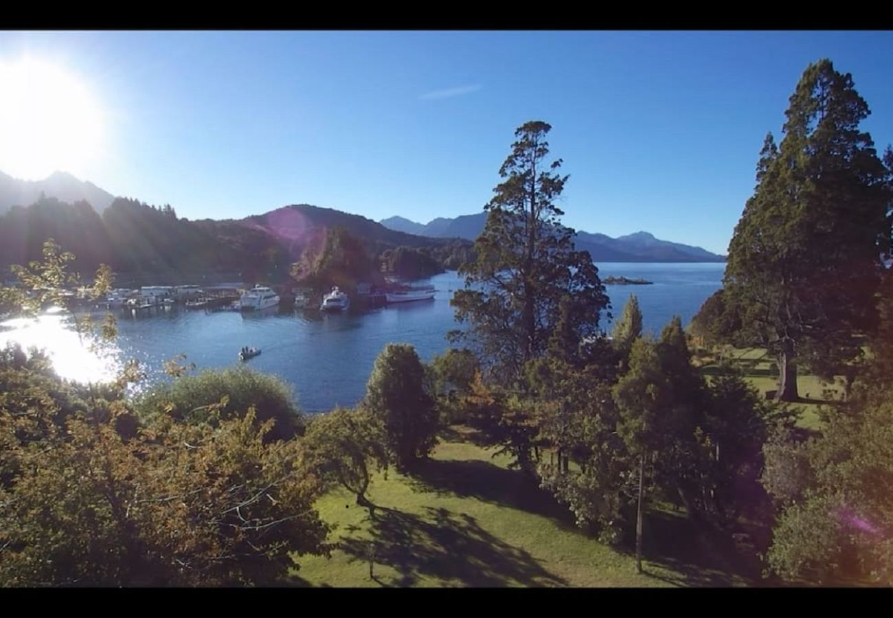 Casa en San Carlos de Bariloche - 16PAX HUAPI10C