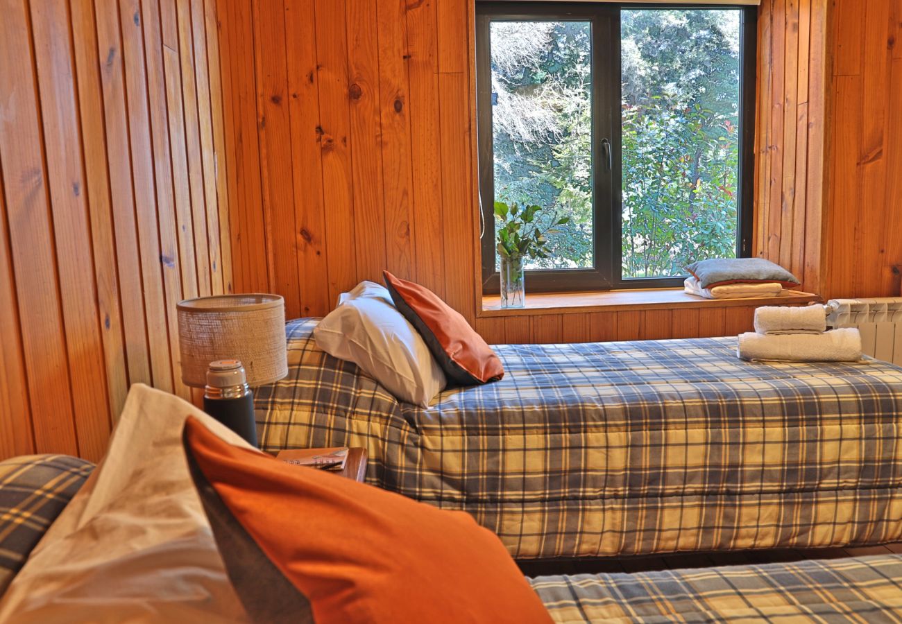 Cabaña en San Carlos de Bariloche - 04/6PAX HUAPI11C CAB.MILI