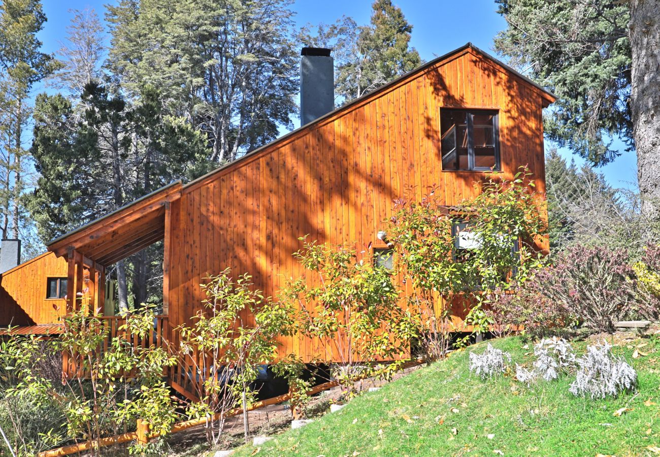 Cabaña en San Carlos de Bariloche - 04/6PAX HUAPI11C CAB.MILI