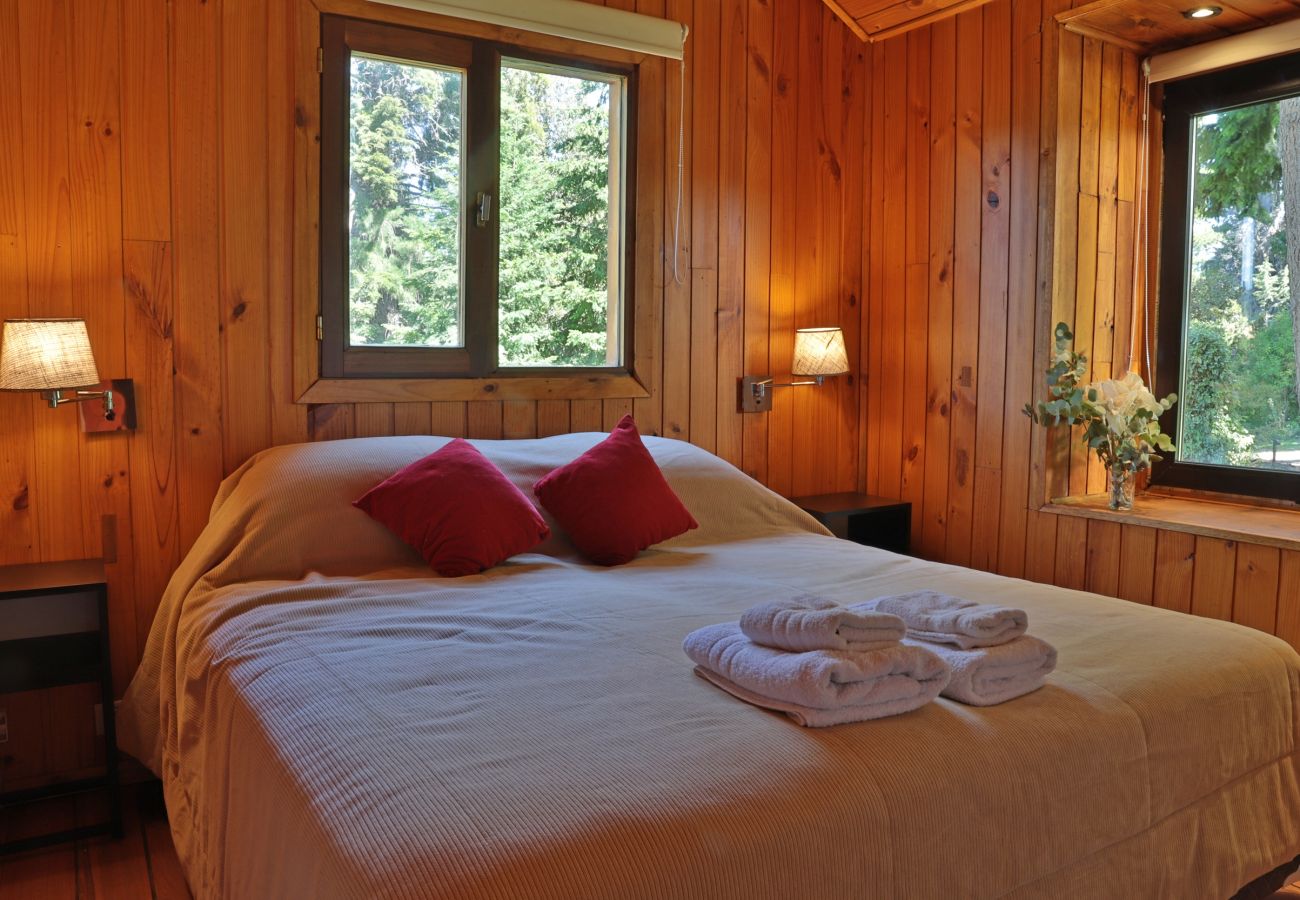 Cabaña en San Carlos de Bariloche - 04/6PAX HUAPI11C CAB.MILI