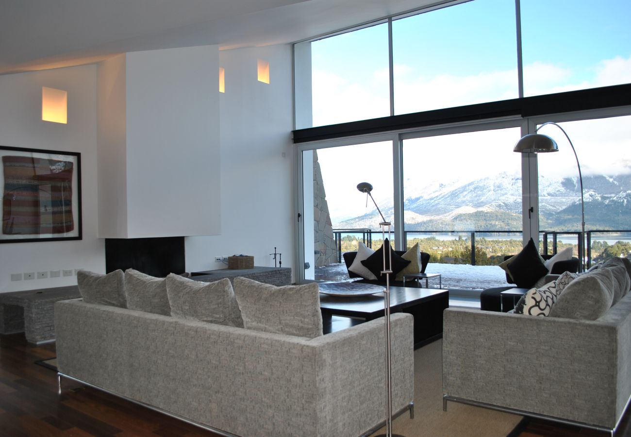 Casa en San Carlos de Bariloche - 13PAX ARE07 QTC