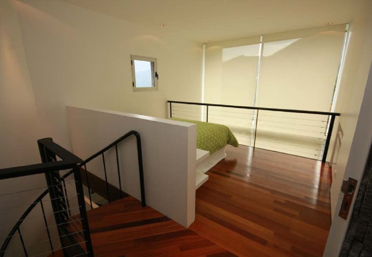 Casa en San Carlos de Bariloche - 13PAX ARE07 QTC