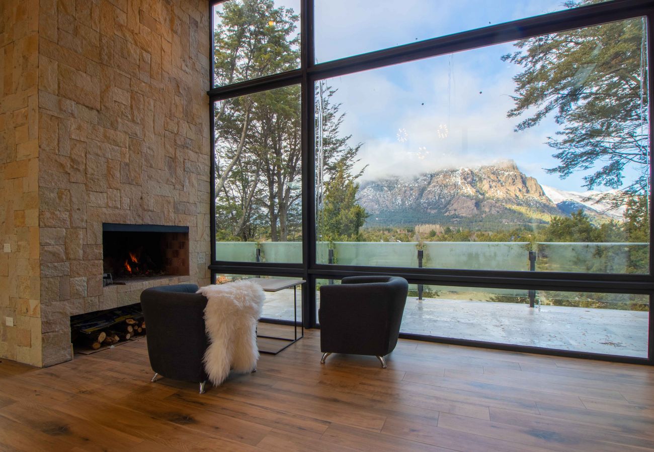 Casa en San Carlos de Bariloche - 10/12PAX ARE34