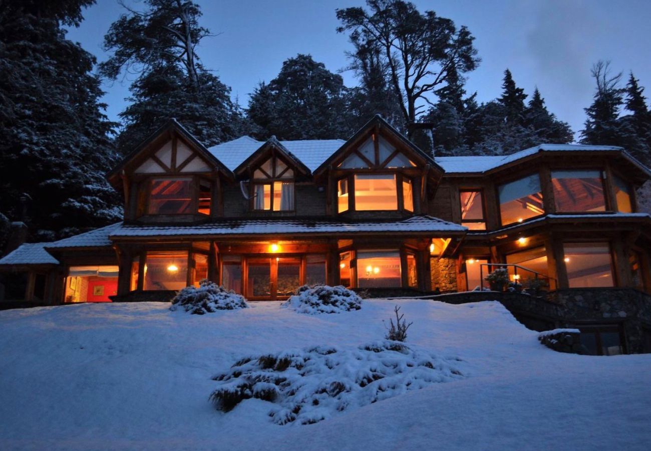 Casa en San Carlos de Bariloche - 08PAX HUAPI07C NORA
