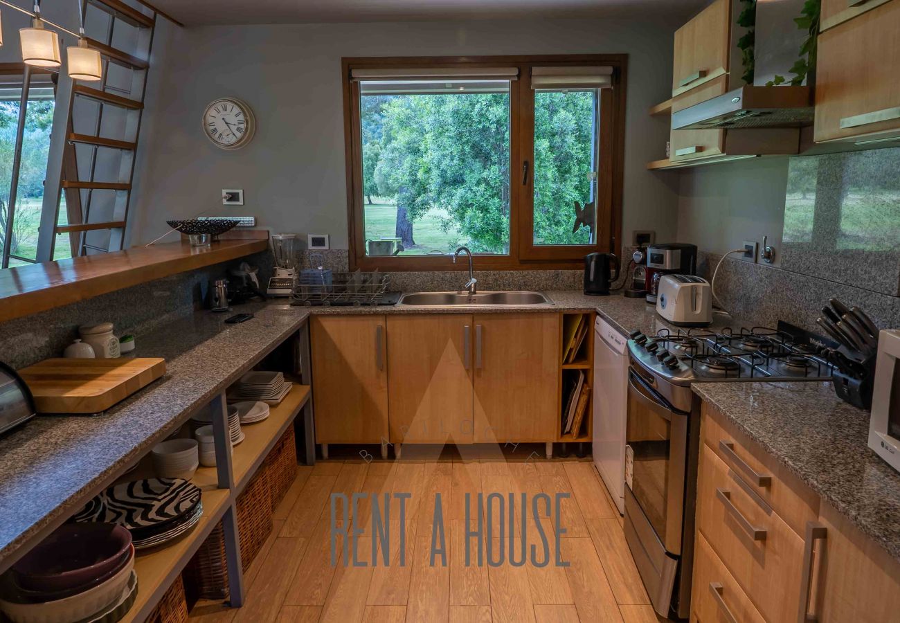 Casa en San Carlos de Bariloche - 10PAX ARE12 VERO